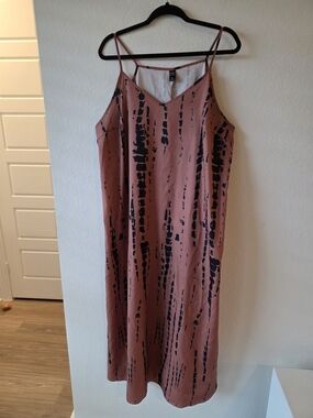 Sleeveless Rust Pink/Brownish Slip Maxi Dress with Black Abstract Print